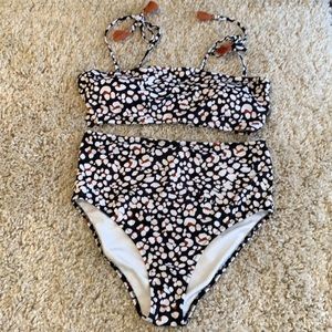 Jessica Simpson bikini